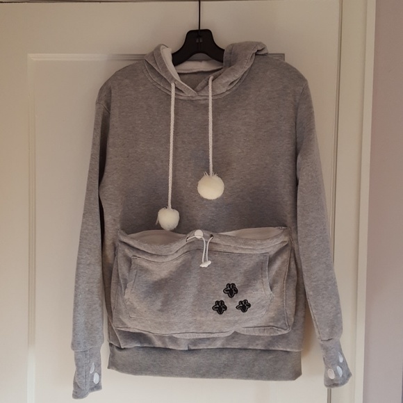 Tops - Cat-carrying Hoodie